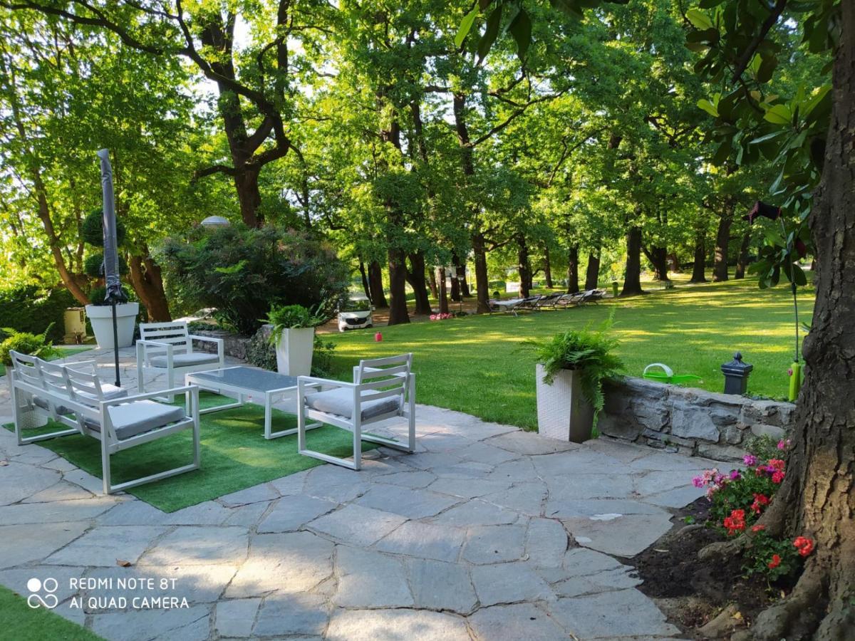 "La Selvetta" Bed And Breakfast Buguggiate Luaran gambar