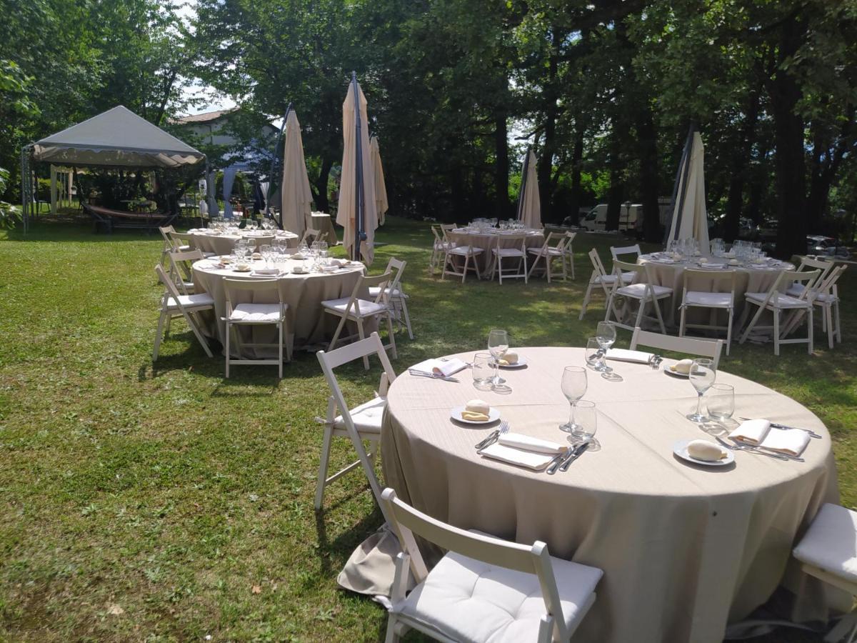 "La Selvetta" Bed And Breakfast Buguggiate Luaran gambar