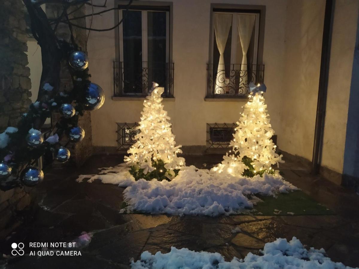 "La Selvetta" Bed And Breakfast Buguggiate Luaran gambar