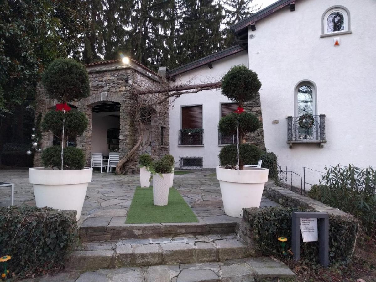 "La Selvetta" Bed And Breakfast Buguggiate Luaran gambar
