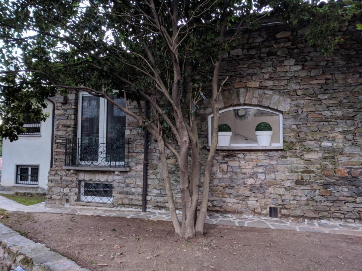 "La Selvetta" Bed And Breakfast Buguggiate Luaran gambar