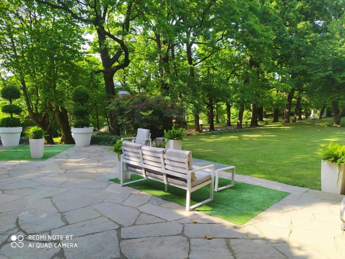 "La Selvetta" Bed And Breakfast Buguggiate Luaran gambar