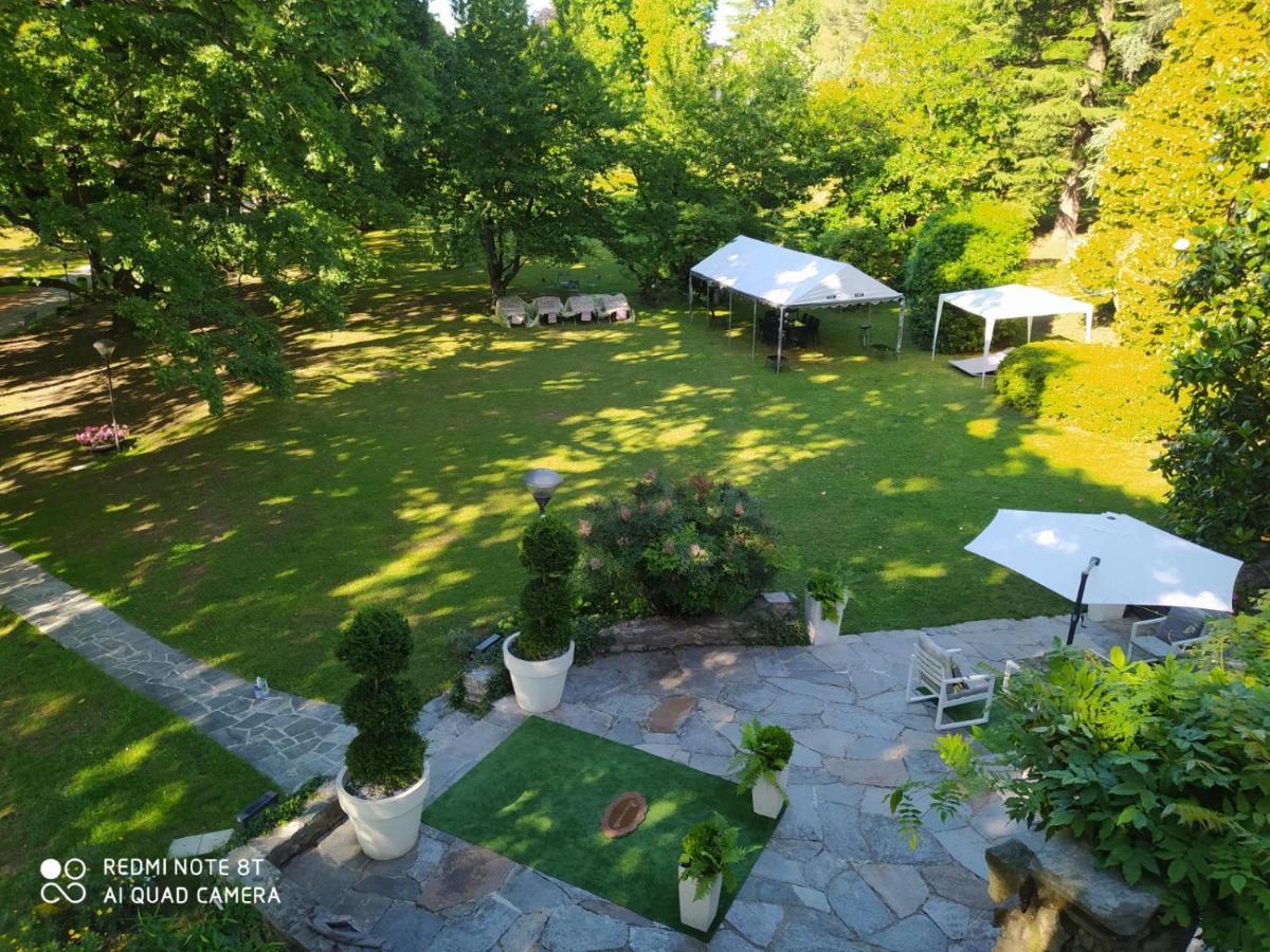"La Selvetta" Bed And Breakfast Buguggiate Luaran gambar