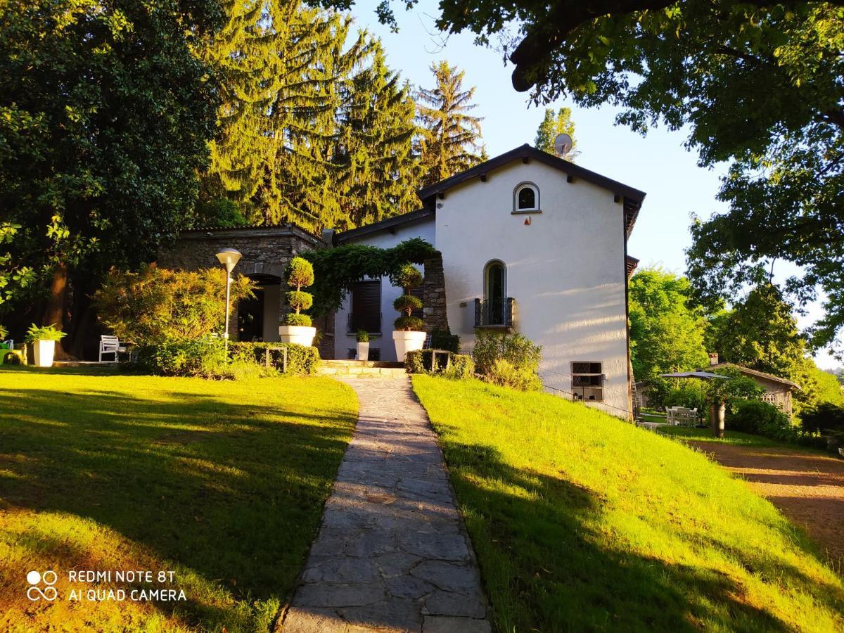 "La Selvetta" Bed And Breakfast Buguggiate Luaran gambar